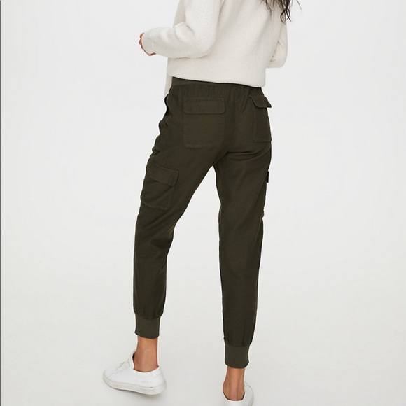 SOLD Aritzia Community Cebu Cargo Pants Green - Picture 3 of 12